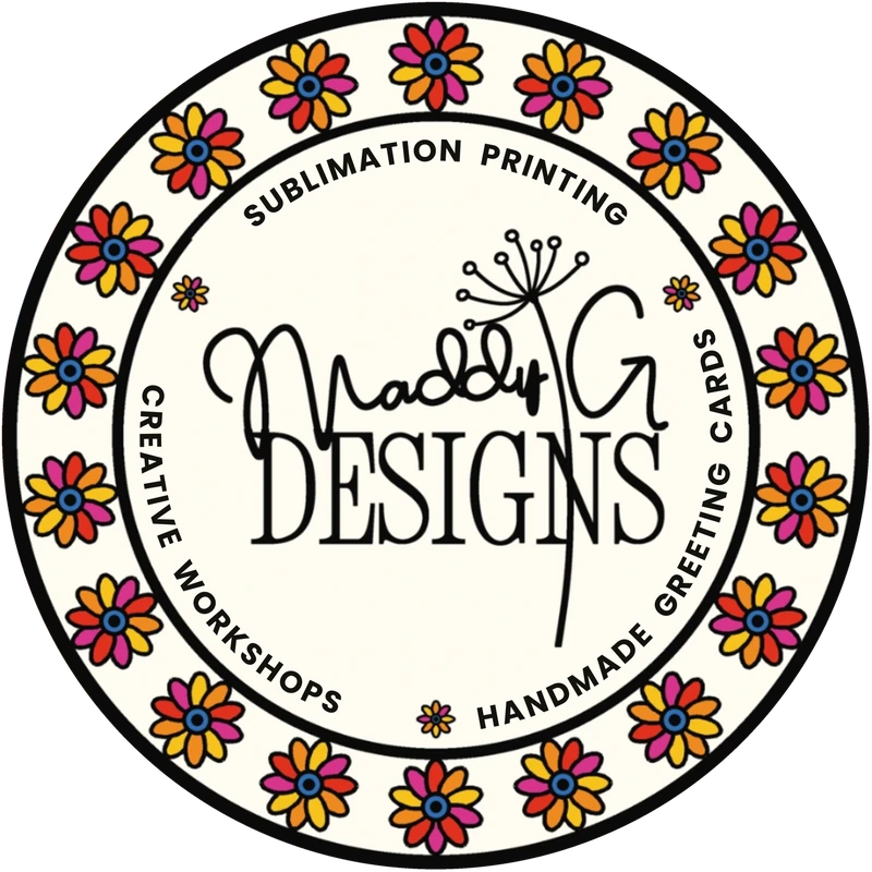 Maddy G Designs round logo with a ring of daisies
